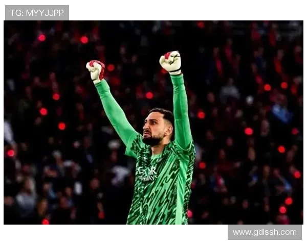 曼城豪掷重金签下多纳鲁马 曼联引援新门将放弃大马丁内斯 曼城豪掷重金签下多纳鲁马 曼联引援新门将放弃大马丁内斯